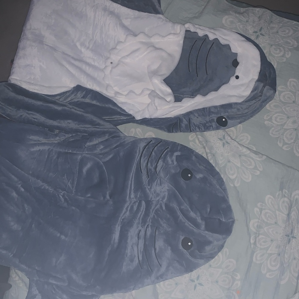 shark blanket